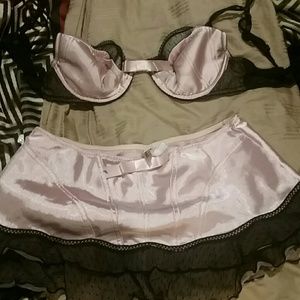Lingerie two-piece pink and black right pink black